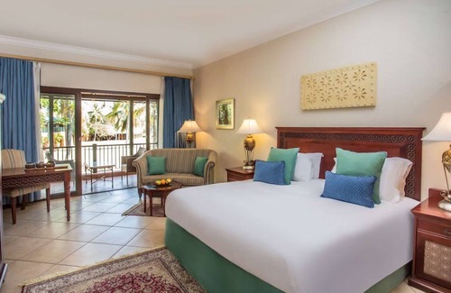 Pemba Hotel | Beachfront Accommodations! Luxurious Room w/Balcony, 4 Pools and Free Parking!