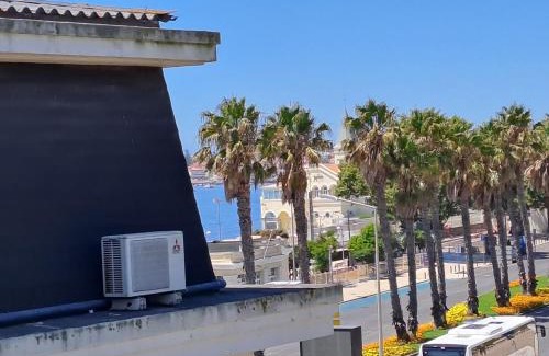 Estoril Apartment | BEACHFRONT Cascais,Estoril Apartment