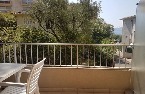 Saint-Raphael Apartment | Beachfront City Center Apt - 2 Rooms, Balcony, A/C, WiFi, Close to Shops and Beach