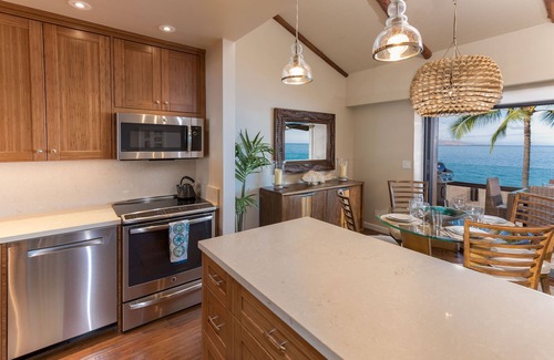 Wailea Condo | Beachfront Condo B303 - Oct 9-22 still available