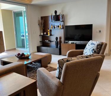 Flamingos Apartment | Beachfront Condo DelCanto Resort