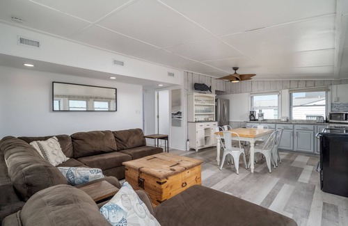 Broadkill Beach House | Beachfront Getaway (Backyard Fire Pit, Grill, Deck). 3BD + Bonus Room. 3 BA