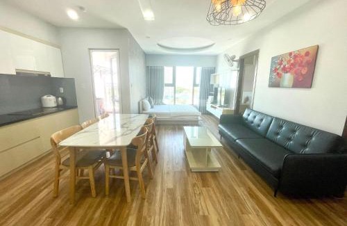Vinh Phuoc Hotel | Beachfront Hon Chong Holtel & Apartment