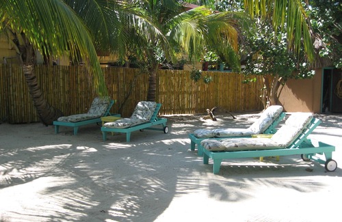 Placencia House | Beachfront in Belize with all the modern Convieniences