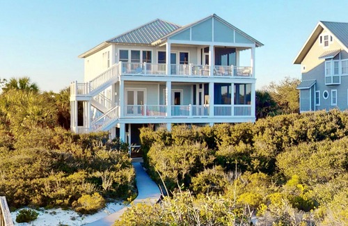 Sea Palm Village House | Beachfront luxury home - private pool, elevator - community pools, gym, tennis