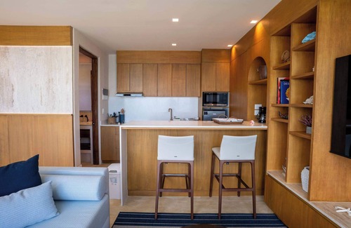 Isla Mujeres Apartment | Beachfront Luxe Penthouse Studio in Isla Mujeres