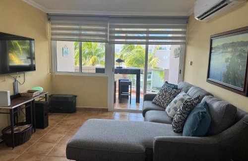Zarzal Apartment | Beachfront Paradise