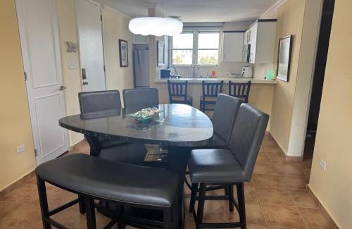 Zarzal Apartment | Beachfront Paradise