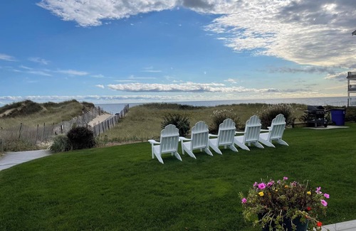 West Harwich Apartment | Beachfront Studio in Dennis Port w/Kitchenette
