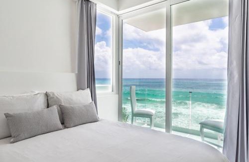 Zona Hotelera Apartment | Beachfront Suite Deluxe -Best Ocean View, Resort with beach, Gym and Spa