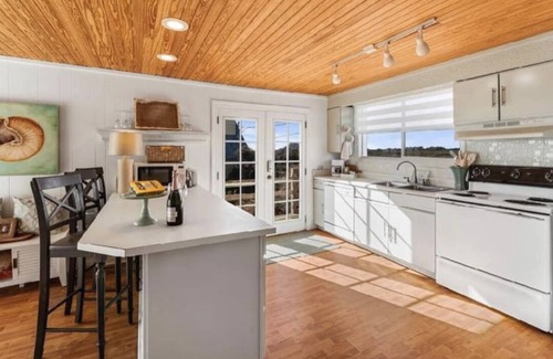 South Ponte Vedra Beach House | BEACHFRONT ULTRA PRIVATE HOME 11 STEPS to SAND🐚FREEBIES🥞ST. AUGUST,TPC,HAMMOCKS🐬