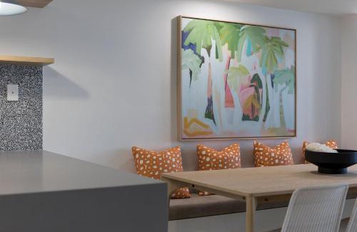Coolum Beach Apartment | Beachfront Villa