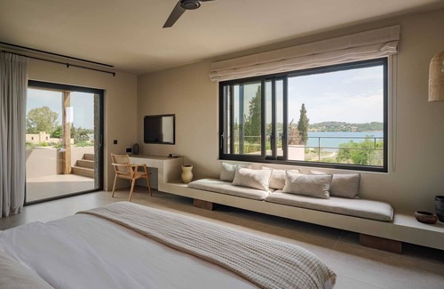 Kilada Other | Beachfront Villa Oneiro with Sea Views, Villa