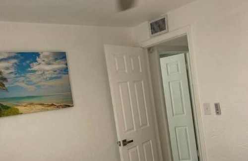 Holland By The Sea Cottage | Beachside Cottage Huge Swim Spa!