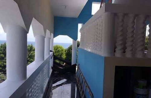Bull Bay House | Beachside Jamaican Haven