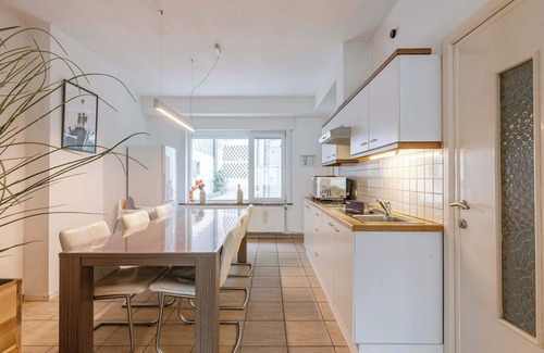 Stene Apartment | Beachside Retreat in Ostend