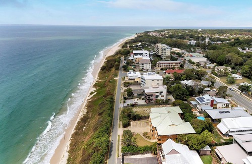 Woorim Apartment | Beachside Unit With Air Con