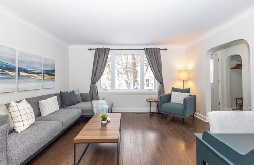 Vanier House | Beachwood Village Retreat