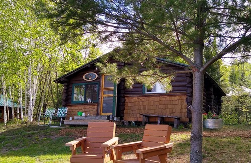 Ely Cabin | Bear Cabin At Wilderness Wind near Armstrong Lake near Ely, Mn