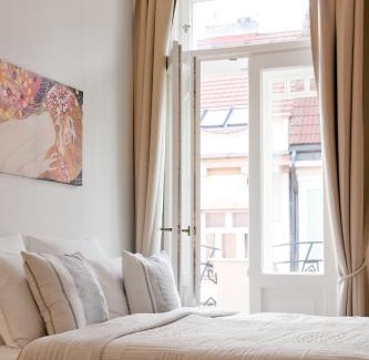 Andel Apartment | Bear Fountain Residence