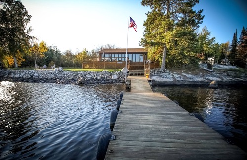 Crane Lake Cabin | Bear Island getaway.Escape to this cozy cabin near Voyageurs National Park