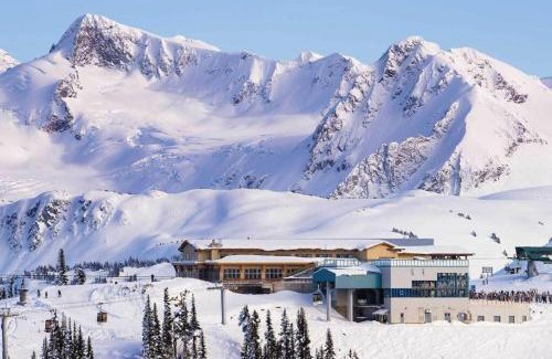 Village North Apartment | Bear Lodge, Whistler Village - Spectacular Location on Village Stroll, Designer Remodel