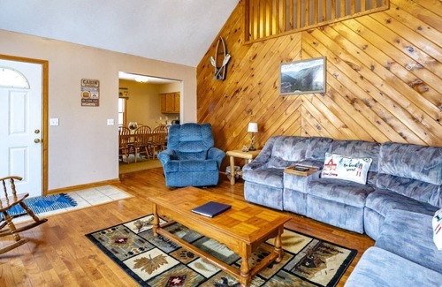 Timberline House | Bearfoot Lodge - 868 Cabin Mountain Road