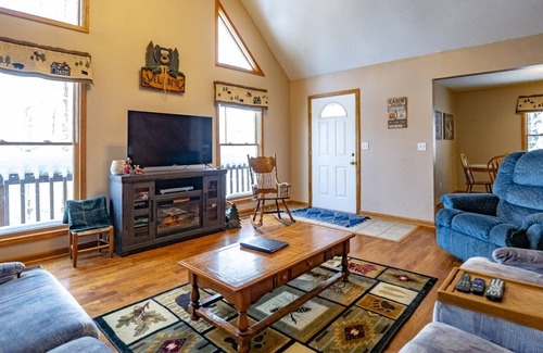 Timberline House | Bearfoot Lodge - 868 Cabin Mountain Road