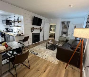 Gatlinburg Apartment | Bears Abound