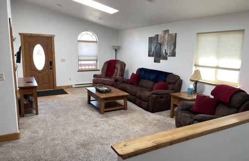 Dubois House | Beartracks Retreat