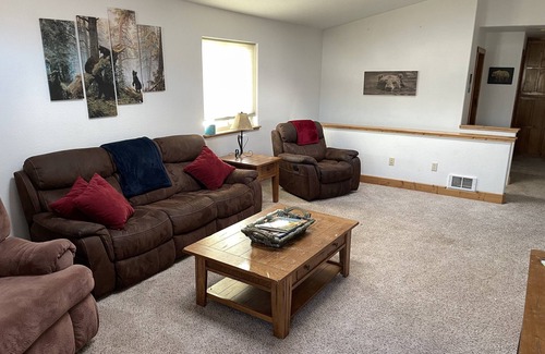 Dubois House | Beartracks Retreat