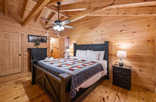 Pigeon Forge House | Beary Cottage Hot Tub Grill Arcade Games