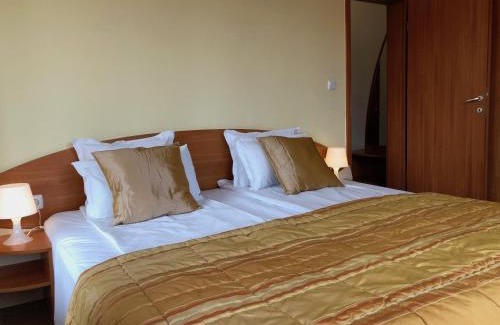 Chaika Hotel | Beatris Family House