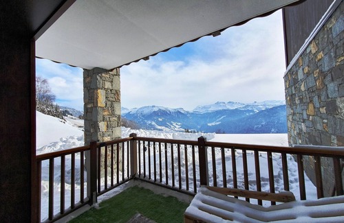 Bisanne 1500 Apartment | Beau 2 Pièces Avec Piscine et Accès Direct aux Pistes Les Saisies Bisanne 1500