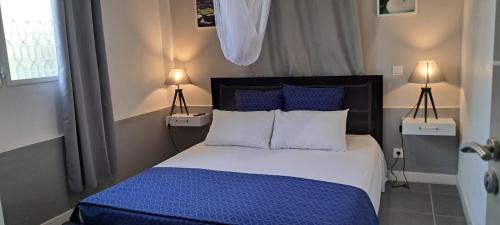 Le Robert Apartment | Beau F2 classé, vue mer, spa, jardin, bateau