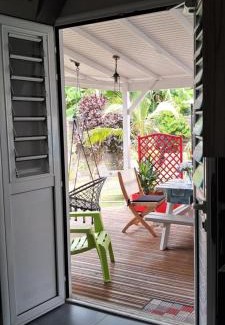 Le Robert Apartment | Beau F2 classé, vue mer, spa, jardin, bateau