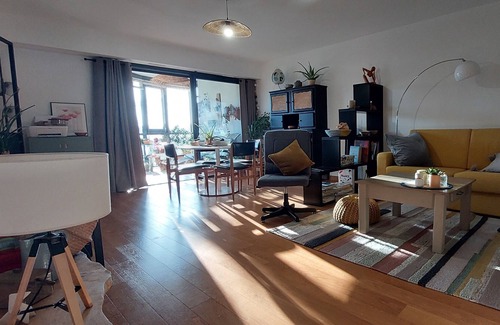 Challans Apartment | Beau T3 Calme 2 Chambres/loggia vue Jardin/20 mn des Plages/challans Centre