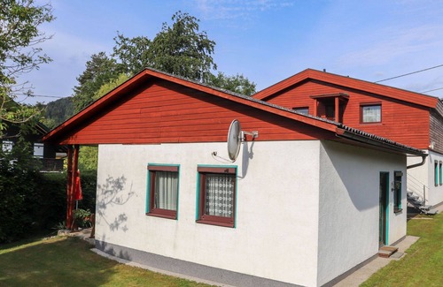 Klopein House | Beautiful private villa for 6 guests with WIFI, TV, terrace and pets allowed