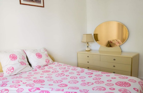 Le Chesnay Apartment | Beautiful apartment with patio 10 minutes from Versailles 💥