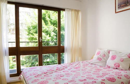 Le Chesnay Apartment | Beautiful apartment with patio 10 minutes from Versailles 💥