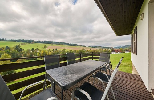 Starkov House | Beautiful private villa for 6 guests with WIFI, pool, TV, patio, pets allowed and panoramic view