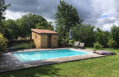 Castelnaud-la-Chapelle Villa | beautifully restored barn with private swimming pool (pet-friendly)