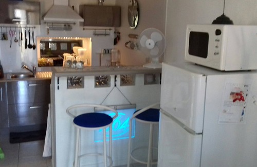 Santa-Maria-Figaniella Apartment | beautiful comfortable accommodation in traditional stone house