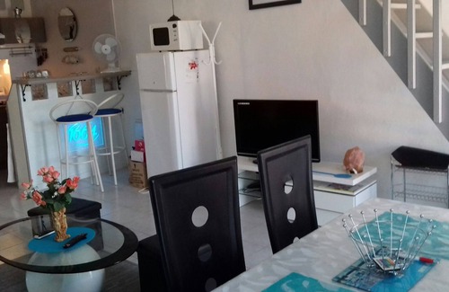 Santa-Maria-Figaniella Apartment | beautiful comfortable accommodation in traditional stone house