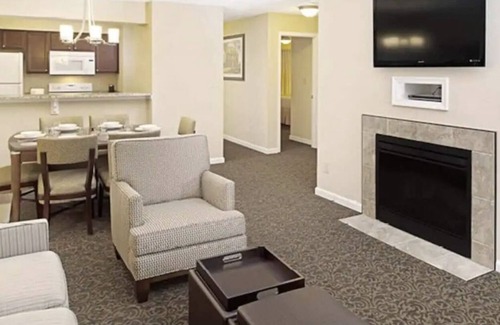 Berkeley Resort | Beautiful 1 Bedroom unit @ The Historic Powhatan