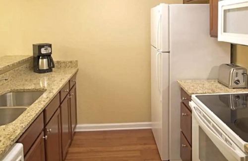 Berkeley Resort | Beautiful 1 Bedroom unit @ The Historic Powhatan