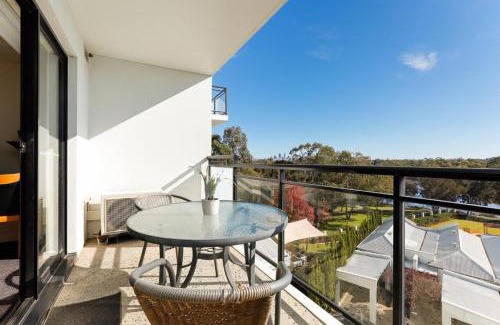 Ascot Apartment | Beautiful 1-bedroom apartment close to the River
