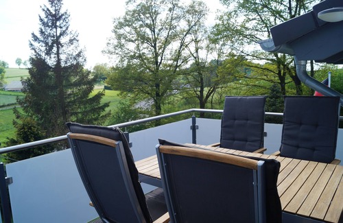 Olpe Apartment | Beautiful 115sqm apartment in the countryside, near Loisl
