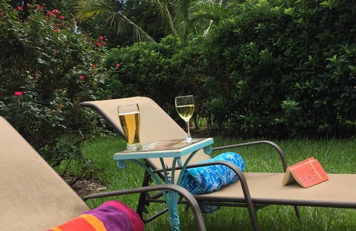 Golden Beach House | Beautiful 1800 square foot Mid Century Home