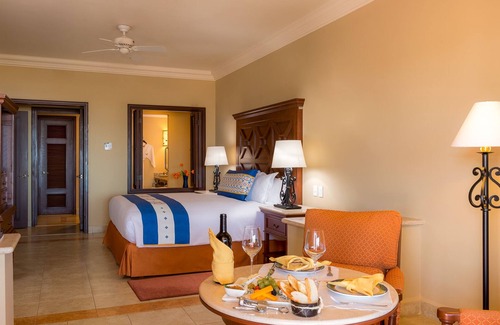 Sunset Beach Resort | Beautiful 1br/2bath Pueblo Bonito Sunset Beach Executive Suite - Sleeps up to 6